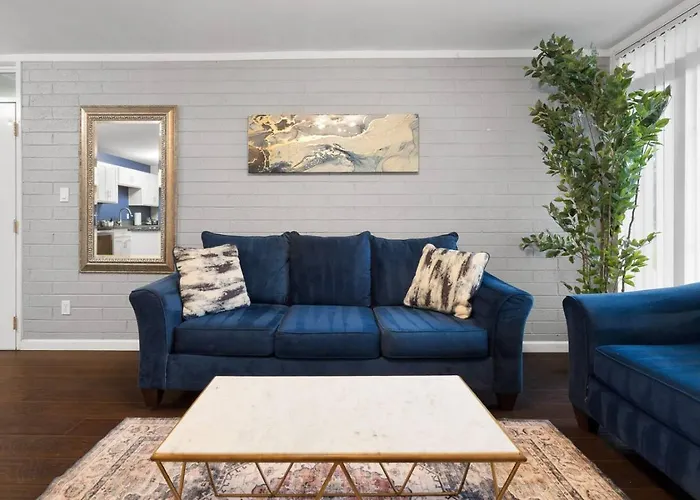 2 Bedroom Apartment Phoenix
