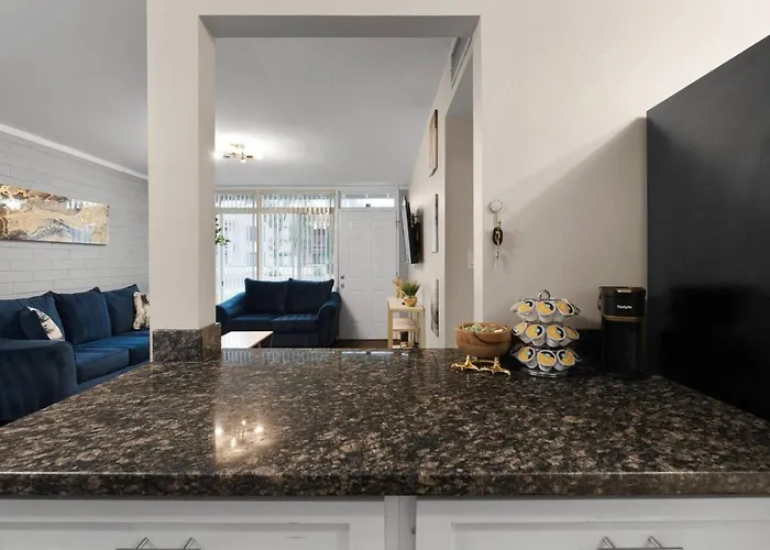 2 Bedroom Apartment *